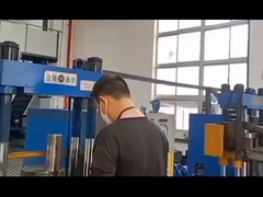 Stampi ad alte prestazioni a testa fredda.