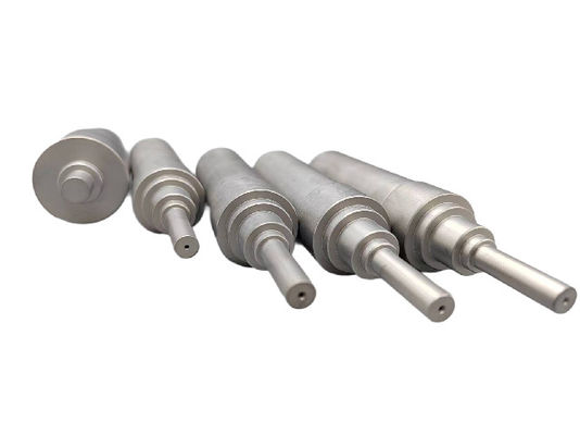 Barre di carburo di tungsteno conforate con fori per refrigerante