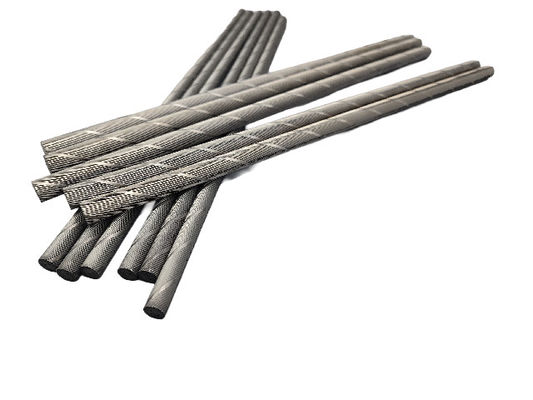 Superficie del terreno Rifinitura della canna elicoidale del carburo di tungsteno con fori di raffreddamento HRA 81.5-95 per la lavorazione di precisione