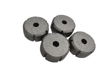 Stampi di fissaggio altamente resistenti e personalizzabili per una lunga durata di vita e compatibilità con il rame