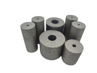 Stampo per stampaggio a freddo in carburo ad alta precisione con personalizzazione in base alle esigenze del cliente