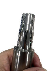 Stampo personalizzato in acciaio al carburo di tungsteno per elementi di fissaggio con risultati di lucidatura liscia