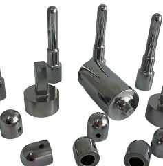 Stampi per elementi di fissaggio in carburo di tungsteno super resistenti